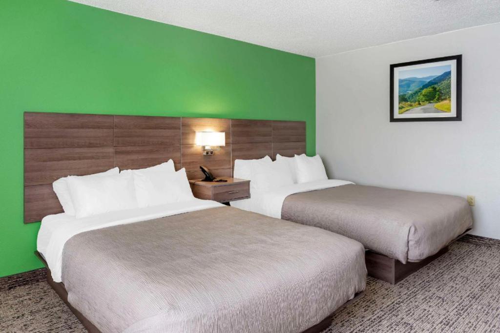 Quality Inn Ripley Екстер'єр фото