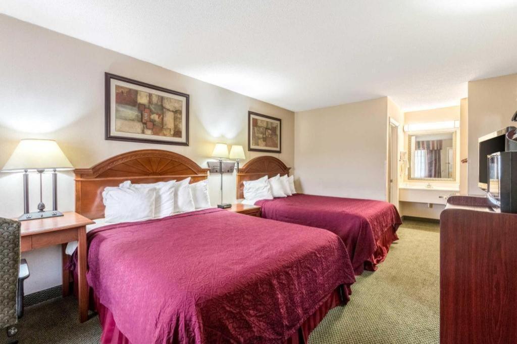 Quality Inn Ripley Екстер'єр фото